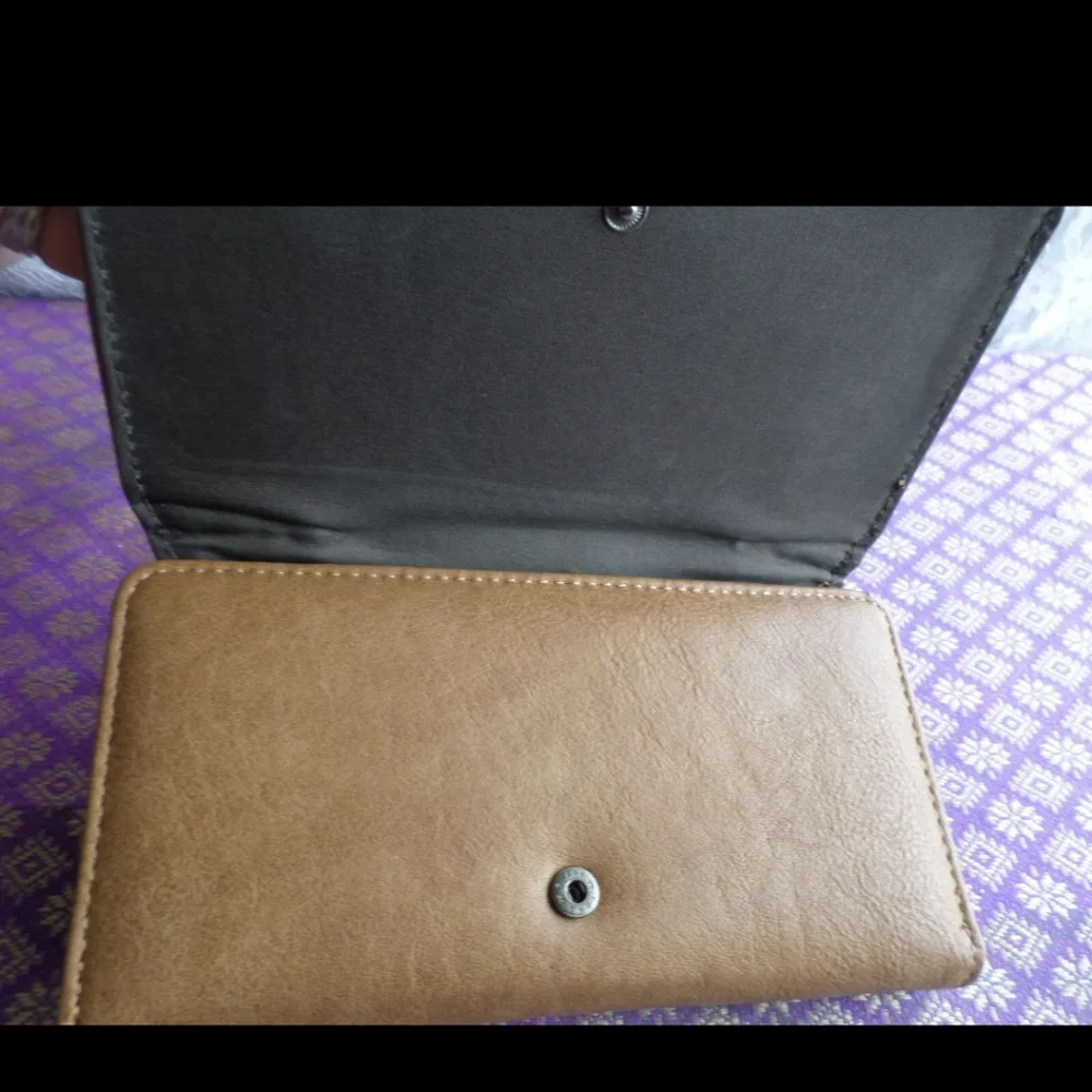 Montana West brown leather zip & snap close wallet braided detail - Picture 7 of 10